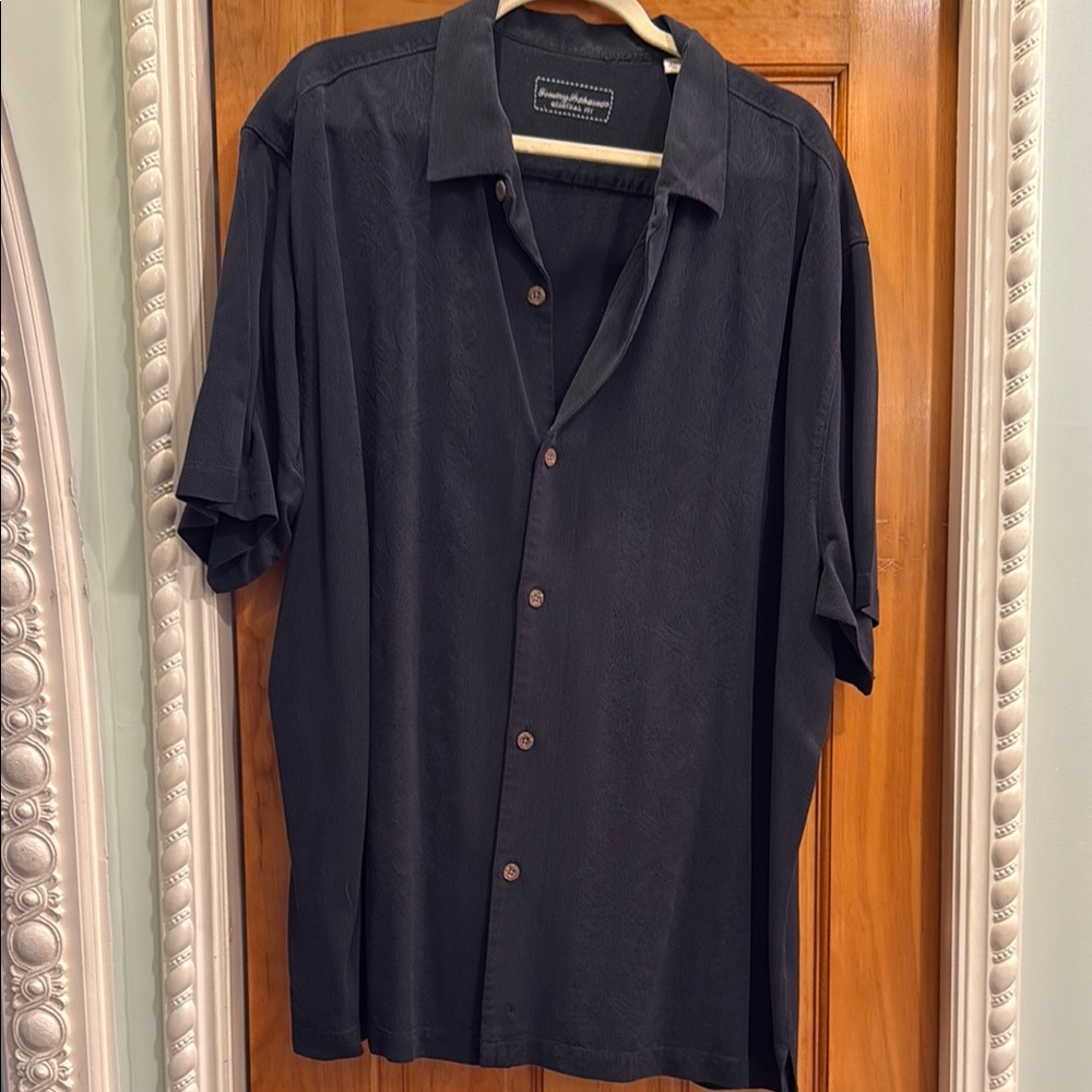 Elegant Black Casual Button-Down Shirt by Tommy Bahama!